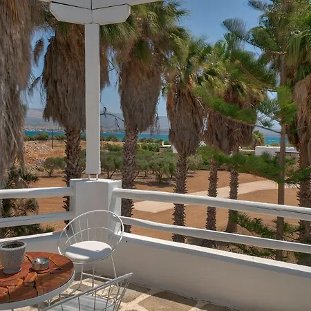 Hotel Palm Heaven Boutique Antiparos ciudad