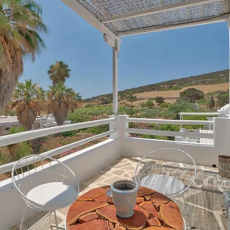 Palm Heaven Boutique Hotel Antiparos ciudad